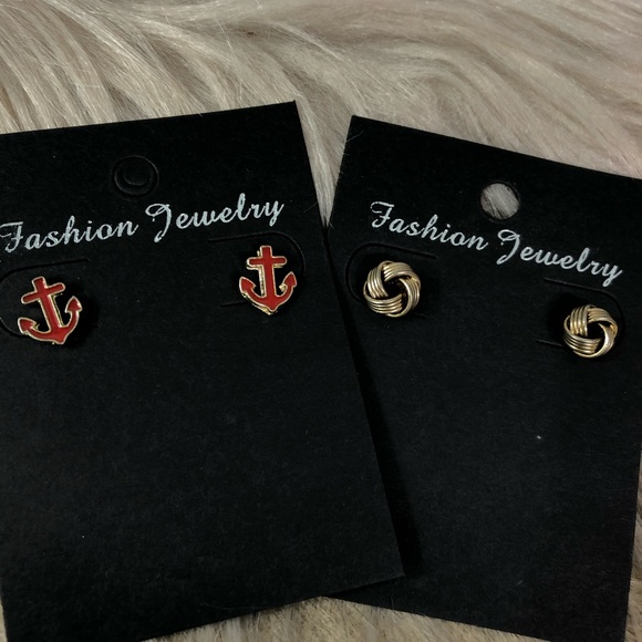 5/$25 Earring bundle - Picture 2 of 3